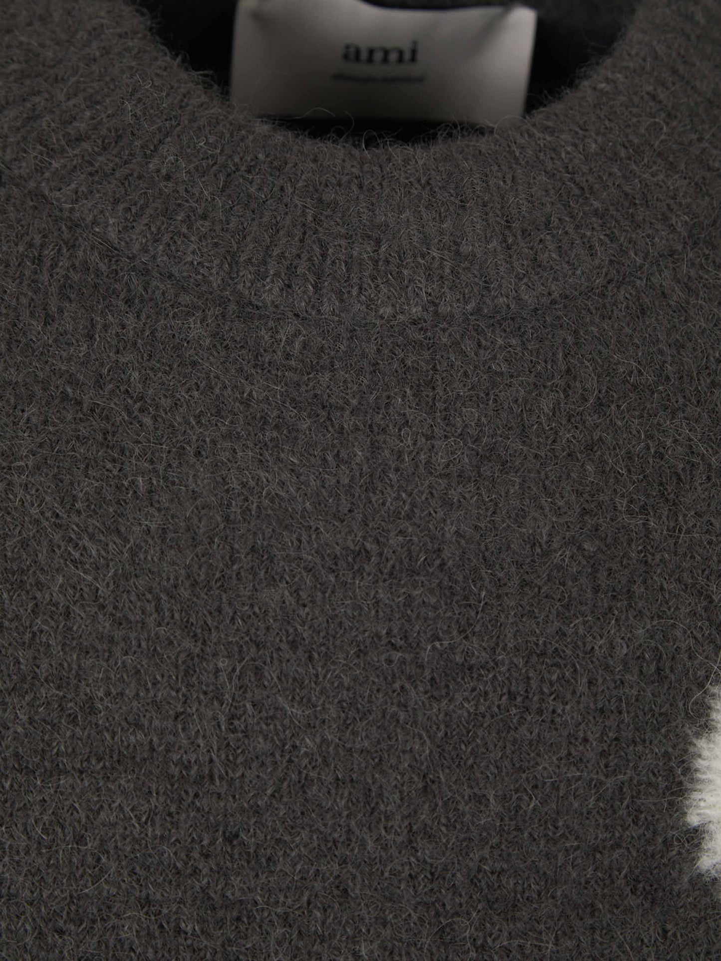 Norvo | Hjerte brodert genser
