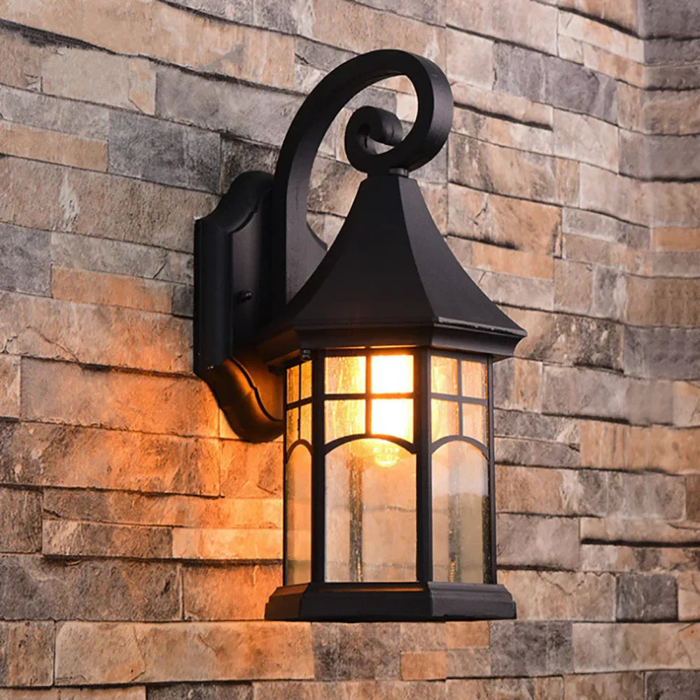 Nostalgisk Vegglampe i Bronse Design for Utendørs Bruk - Værbestandig & Energisparende