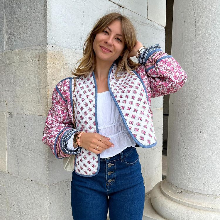 Dame foret jacket med blomstermønster og moderne ståkrage Norvo