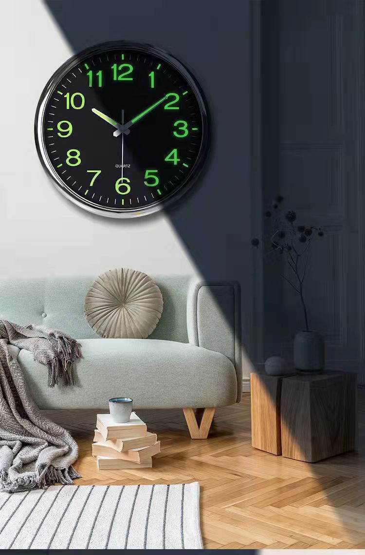Norvo | Backlit wall clock