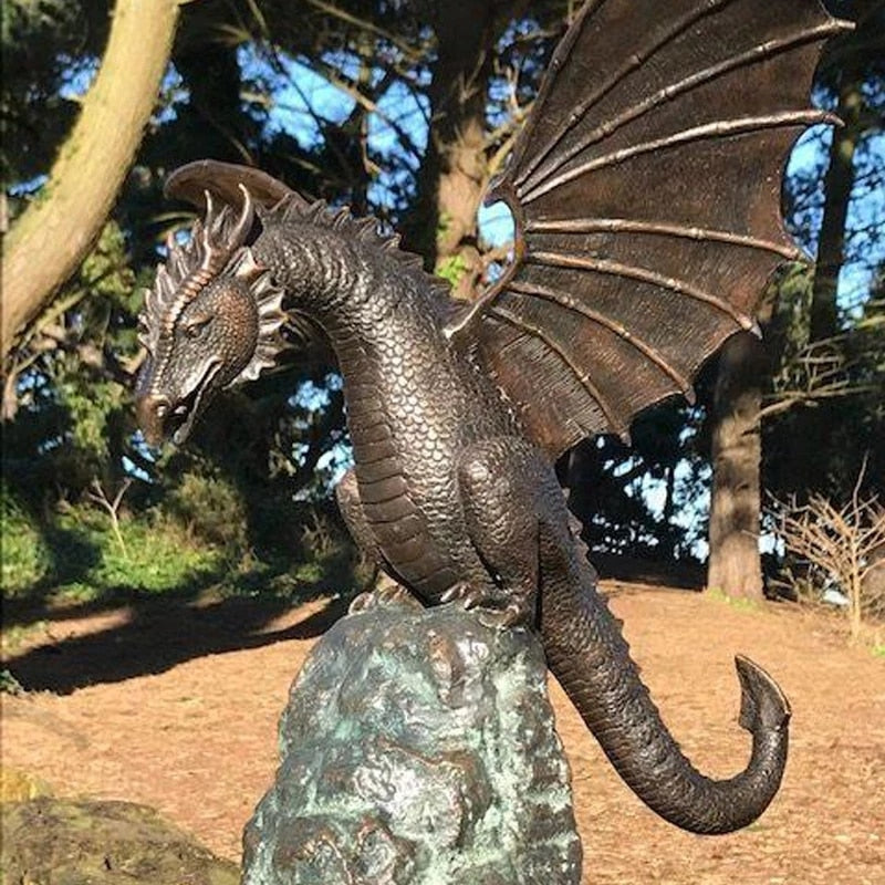 Norvo | Majestetisk ildpustende drageskulptur fontene