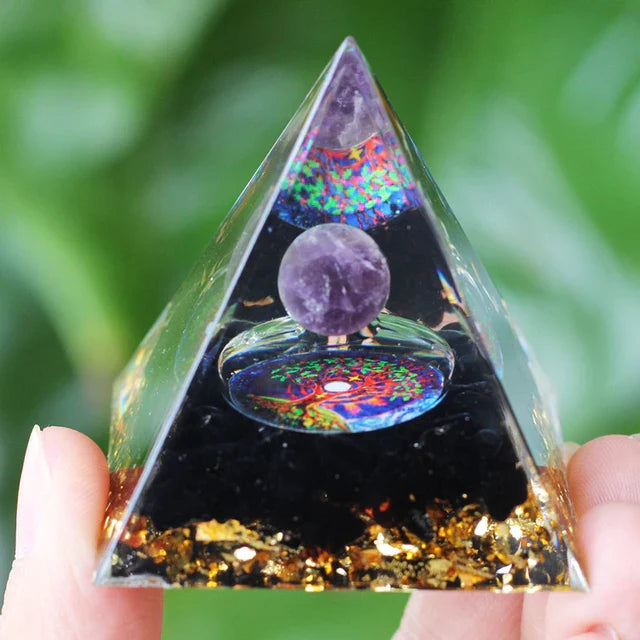 Norvo | Amethyst Peridot Orgone Pyramide - Energigenerator Krystall Reiki Chakra Orgonitt Meditasjonsverktøy