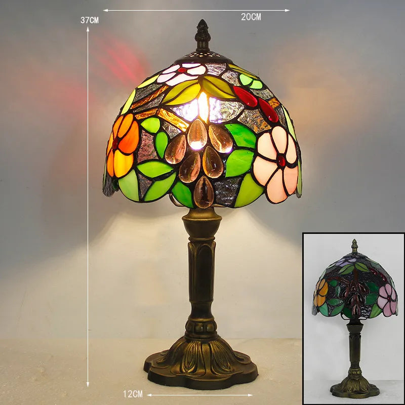 Norvo Tiffany bordlampe - Norvo | Farget glasskjerm | Justerbar base | Art Deco stil | Hjemmekontor & Stue
