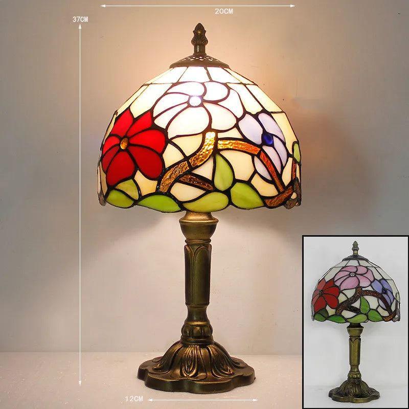 Norvo Tiffany bordlampe - Norvo | Farget glasskjerm | Justerbar base | Art Deco stil | Hjemmekontor & Stue