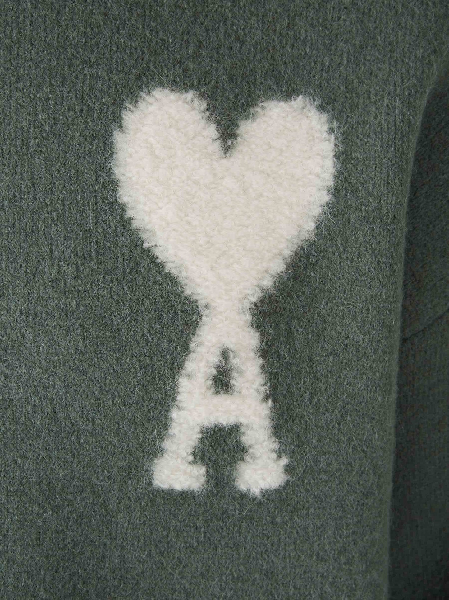 Norvo | Hjerte brodert genser