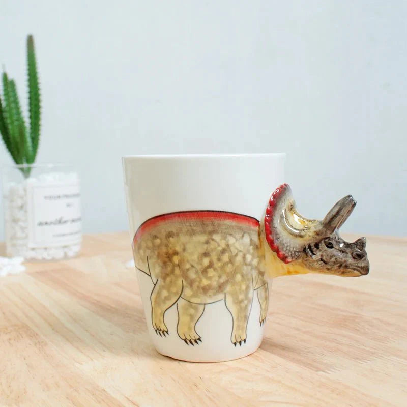 Kaffe kopp formet som dyr og dinosaur