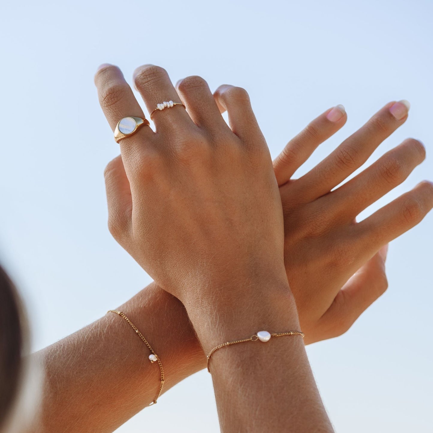 Chic Isolde Mini Pearl Ring - Hev stilen din!