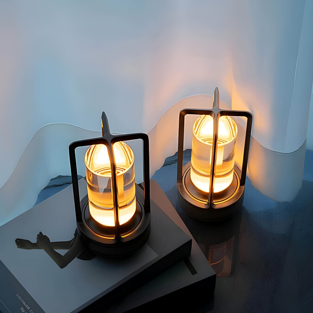 Norvo - Vanntett og bærbar bordlampe, belyst med stil