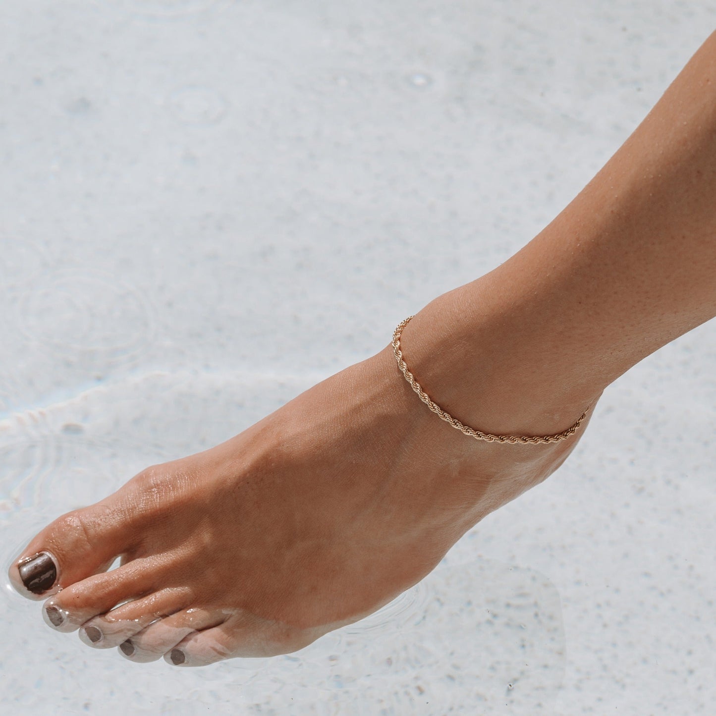 Elegante Minimalsitisk Ankelslynge for Damer - Lisa