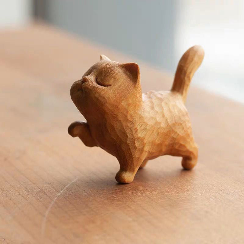 Skanto | Liten søt tre katt