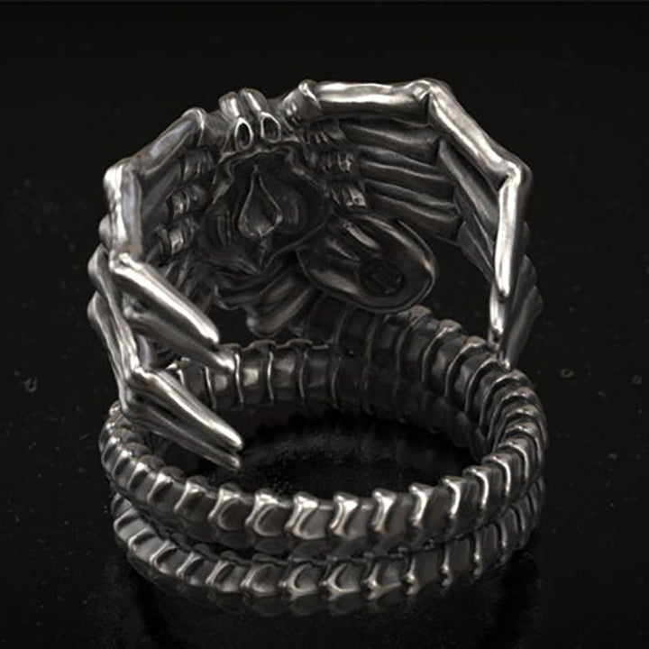 Skanto | Alien-Facehugger-Ring