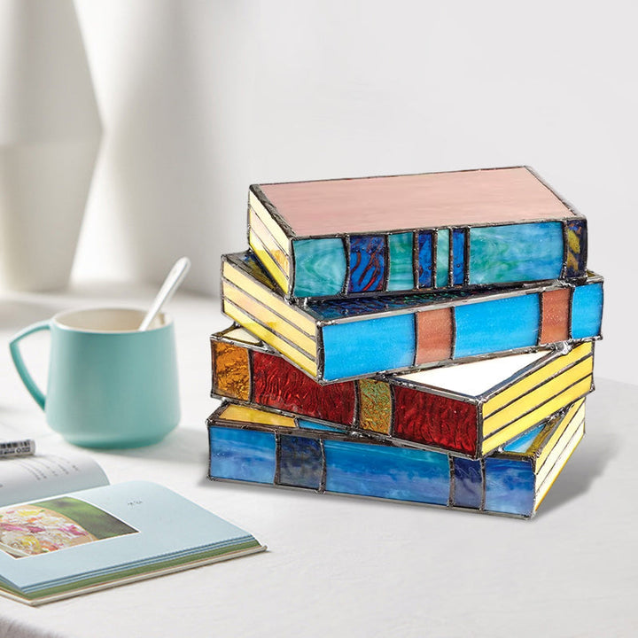 Sertifikat Glass Stacked Books Lampe | Skanto