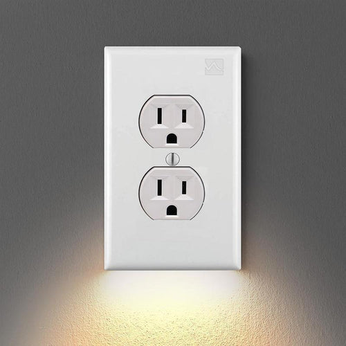 Skanto | Outlet veggplate med LED nattlys