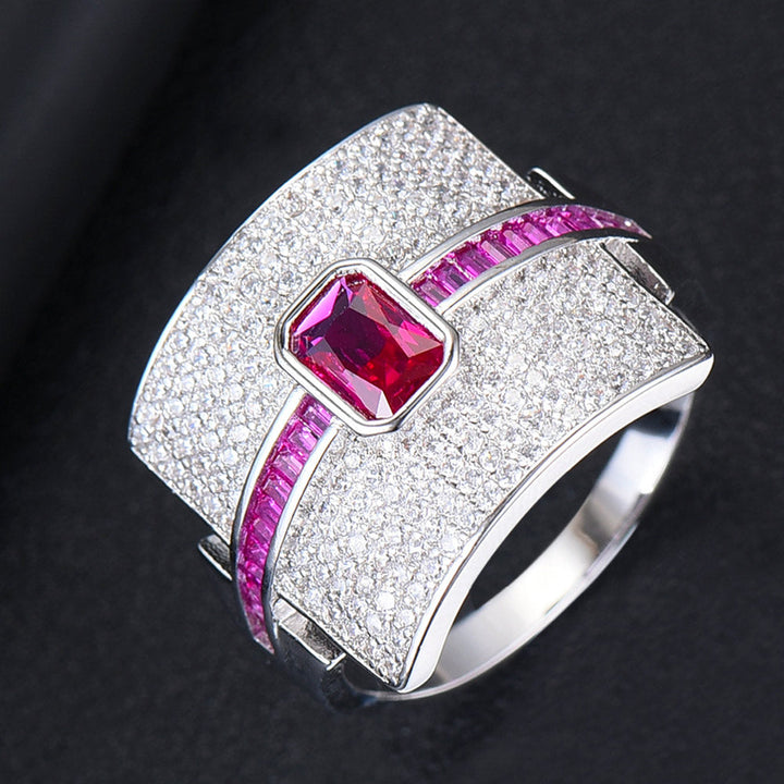 Skanto | Monaco Design Luksuriøs Statement Stabil Ring For Kvinner