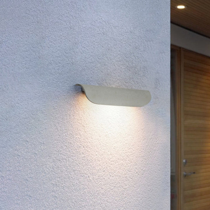 Skanto | Modern Vanntett Buet Utendørs Vegglampe