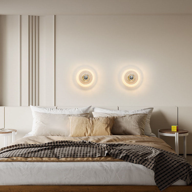 Tidløs glassvegglampe for allsidig belysning Skanto