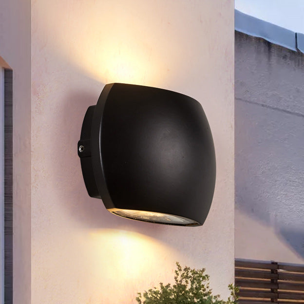 Moderne Industriell Halvsirkel Aluminium LED Utendørs Vegglampe For Hage | Skanto