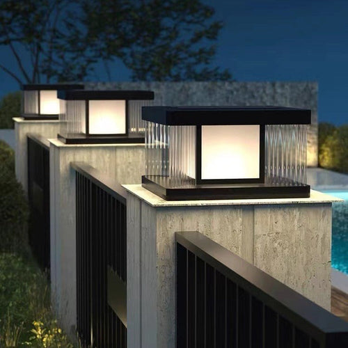 Moderne Enkelhet Aluminium Firkantet Vannbølget Glass LED Vanntett Sol Post Lampe Plen Lys For Hage | Skanto