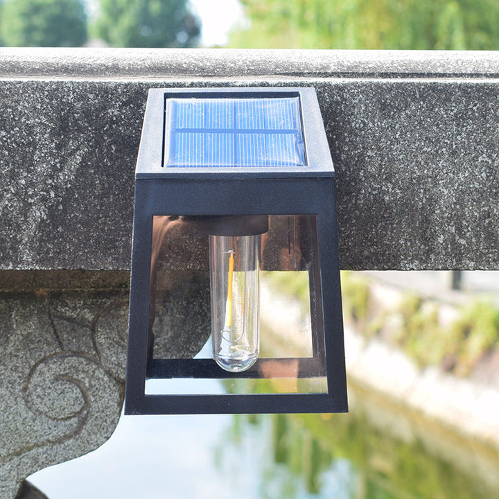 Moderne Firkantet Plast Solenergi LED Utendørs Vanntett Hage Landskap Vegglampe | Skanto