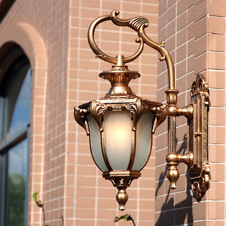 Europeisk Retro Aluminium Glass Utskåret Lantern 1-Lys Utendørs Vanntett Vegglampe | Skanto