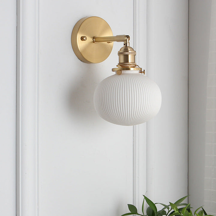Skanto | Japansk Retro Minimalistisk Sylinder Oval Messing Lucite 1-Lys Vegglampe