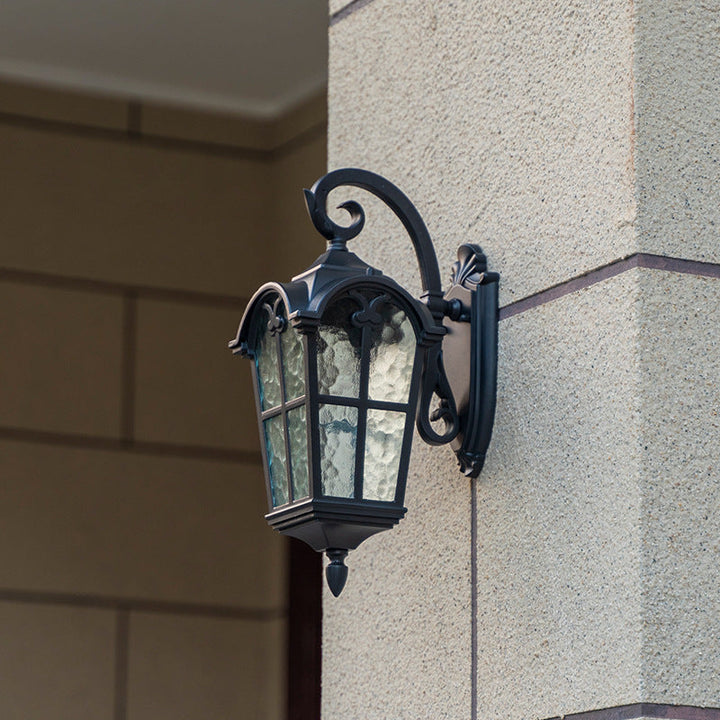 Tradisjonell europeisk kvadrilateral vindusformet aluminiums glass 1-lyskilde vegglampe for utendørs patio | Skanto
