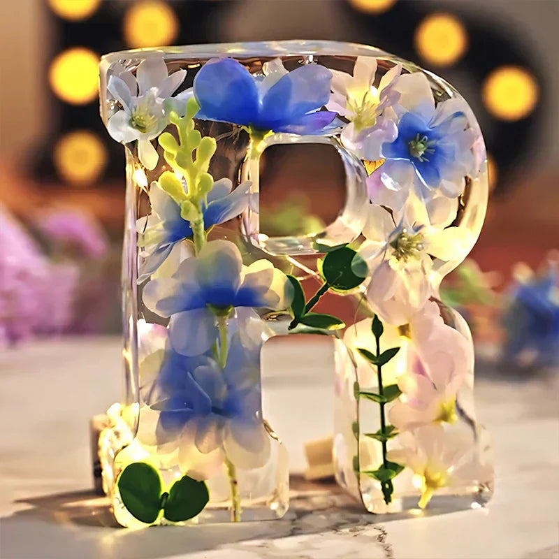 Skanto | Blomster Harpikslampe