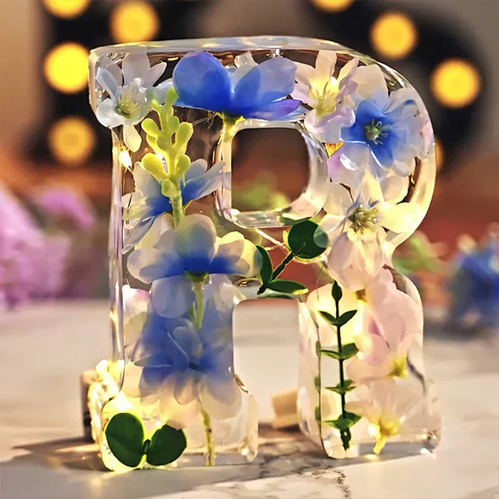 Skanto | Blomster Harpikslampe