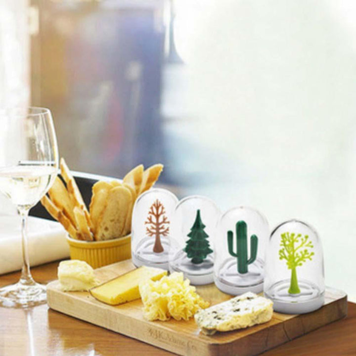 Tempus - Ornament Dome Salt & Pepper Shakers | Skanto