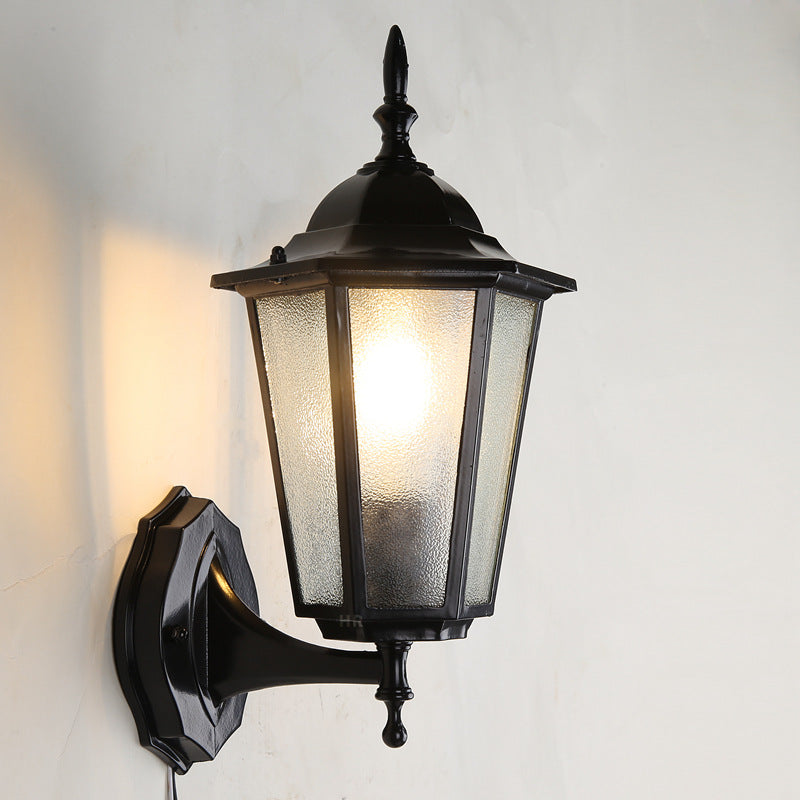 Moderne industriell hexagonal aluminiumsramme frostet glass 1-lykt utendørs vegglampe for hage | Skanto
