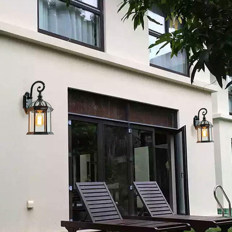 Tradisjonell europeisk vanntett aluminiums glass heksagonal prisme 1-lampe vegglampe for hagen | Skanto