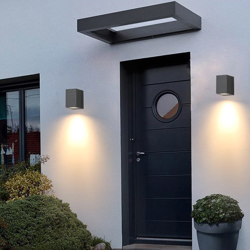 Moderne Industriell Rektangulær Aluminium 1-Lys Utendørs Vegglampe For Hage | Skanto
