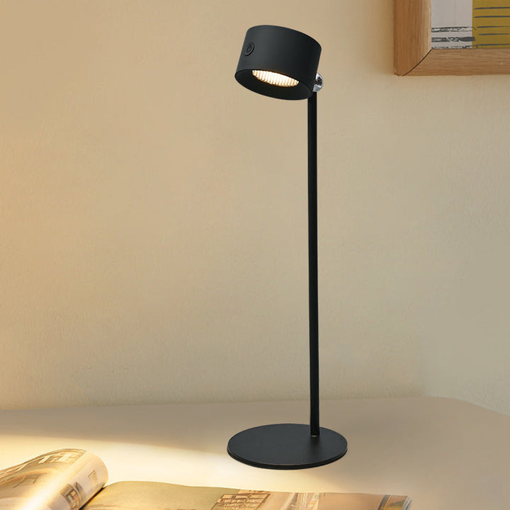 Berøringsfølsom LED bordlampe med magnetisk base. | Skanto