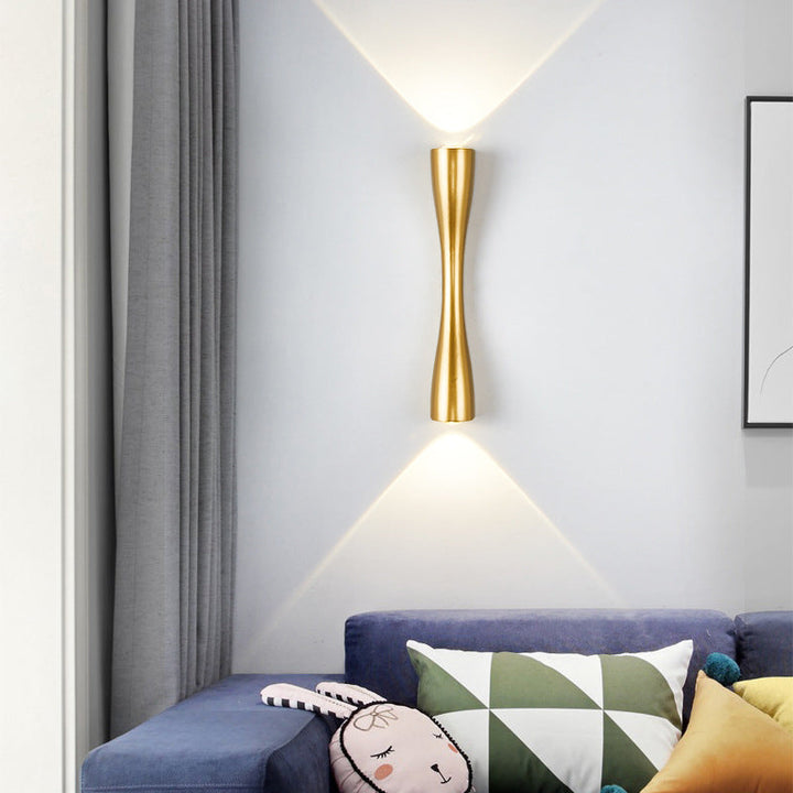 Skanto | Moderne Enkel Lang Horn 2-Lys LED Innendørs og Utendørs Vegglampe
