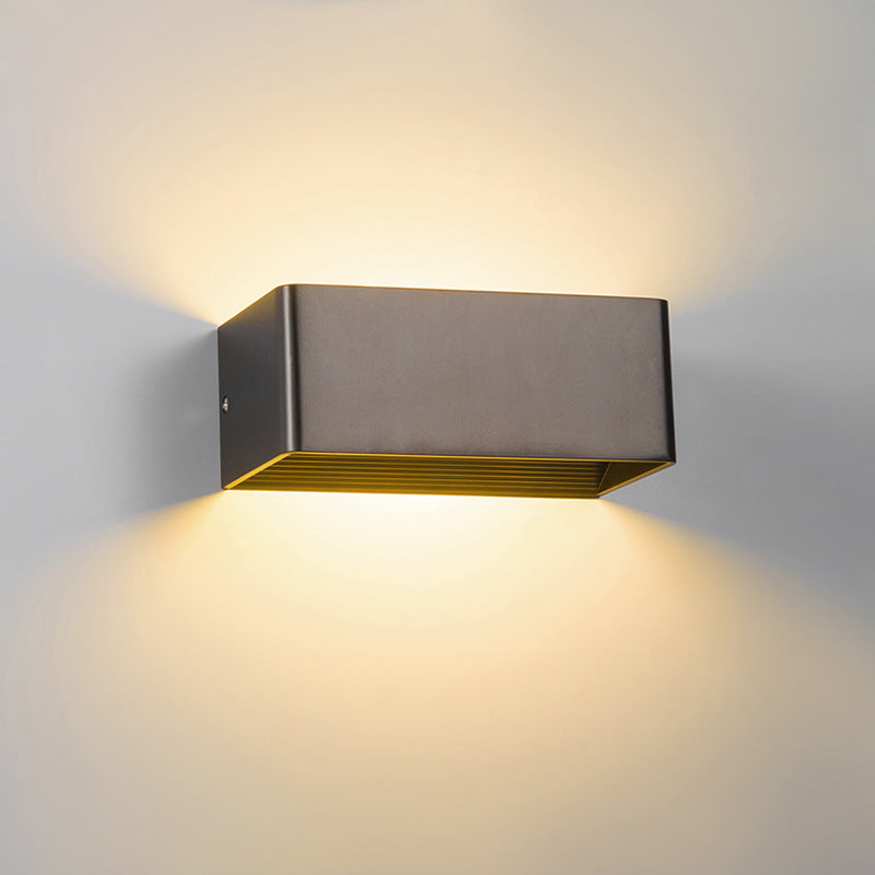 Skanto | Laurion – Moderne Kube Vegglampe | LED Ambientelys for Stue & Soverom