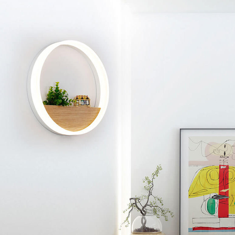 Skanto | Lumoshelf LED Vegglampe | Massiv Trematerial med Hylle | Rund Vegglampe | Varm & Hvit Lys