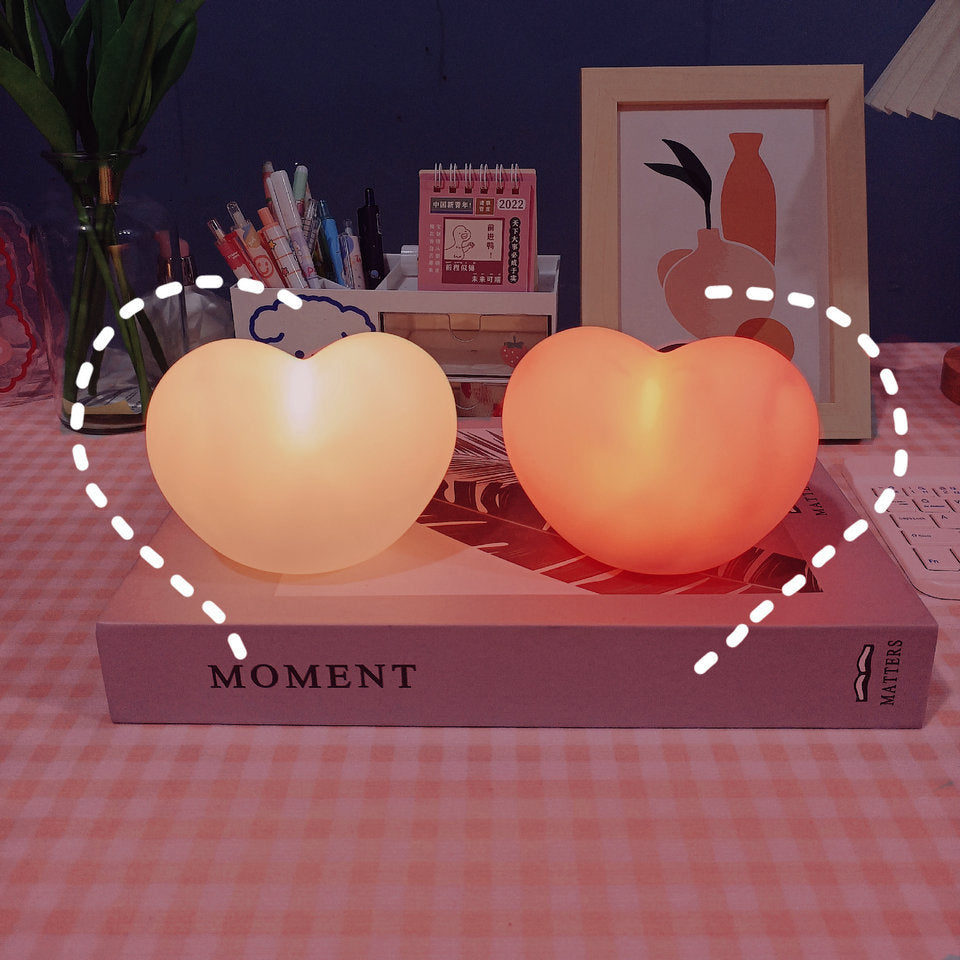 Skanto | LuvSphere Silikon LED Nattlys | Hjerteformet Design | Bordlampe | Varm Stemningslys | Dekorativ