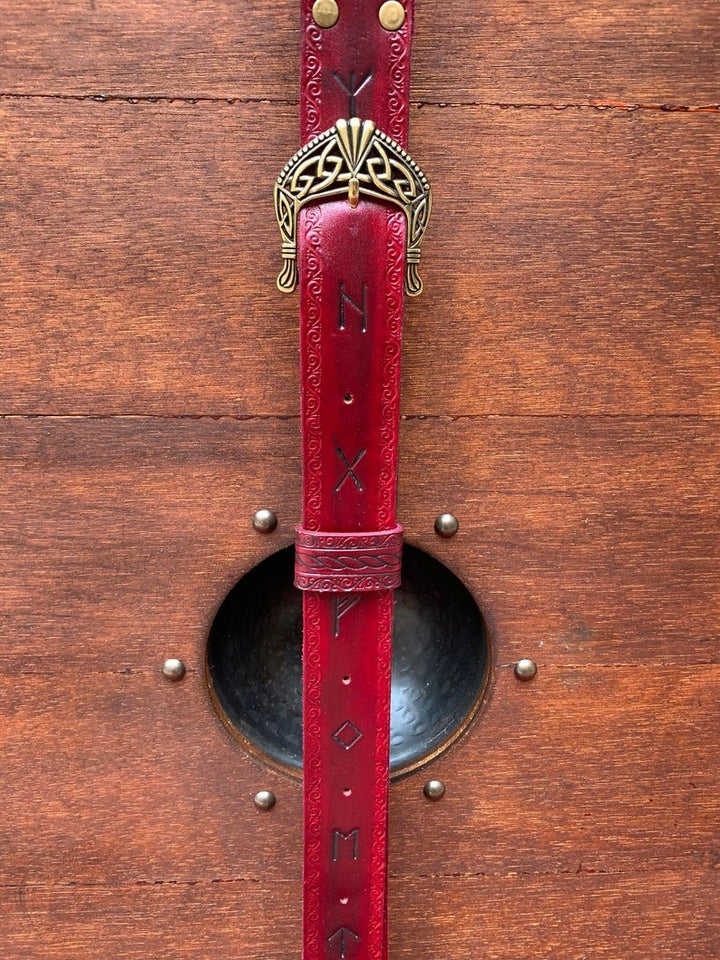 Skanto | Eivor Valhalla Raven Kamp Skadet Viking Tre Skjold 30CM