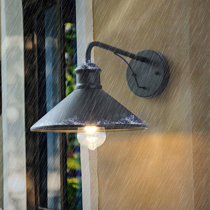 Moderne Minimalistisk Kjegle Jern 1-Lys Vegglampe For Utendørs Patio | Skanto