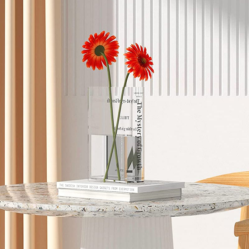 Bokformet akryl vase | Skanto