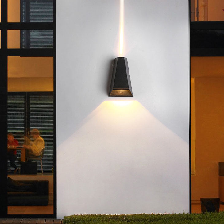 Utendørs moderne søylegeometri LED vanntett vegglampe | Skanto