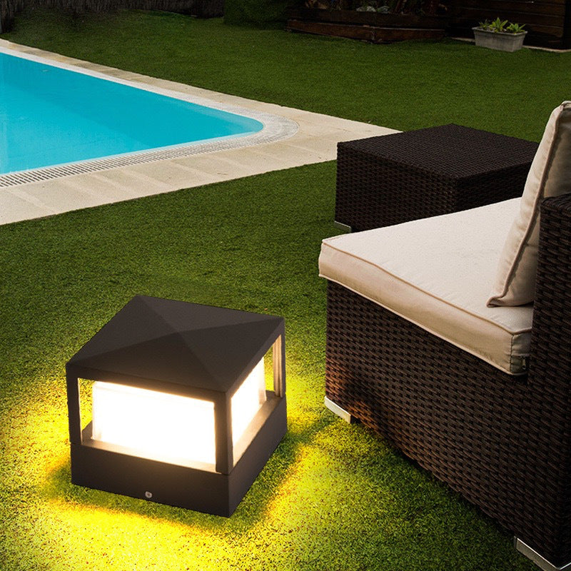 Industrivannlig vanntett LED utendørs plenlys | Skanto
