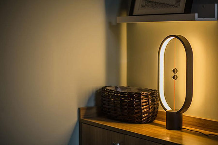 Tao - Moderne Nordisk Magnetisk Balans LED Lampe | Skanto