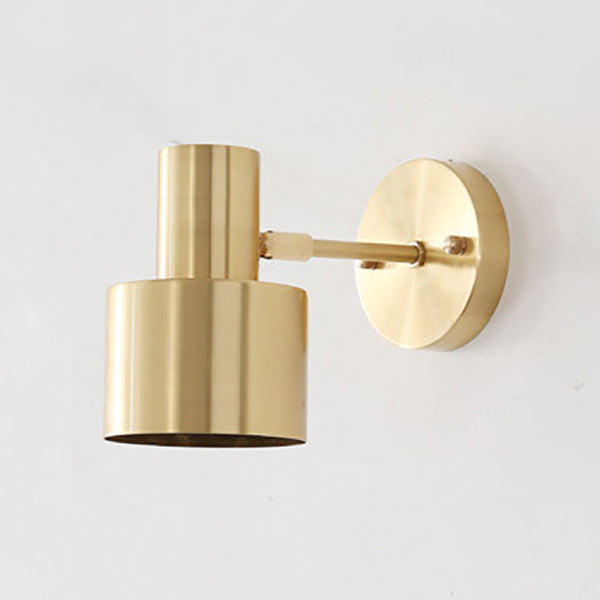 Moderne Gullvegglampe - Minimalistisk Metalldesign for Luksuriøse Interiører | Skanto