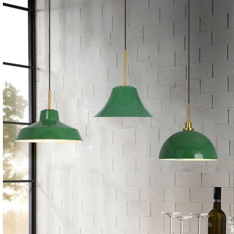 Skanto | RetroDome Industriell Vintage Pendellampe | Grønn Jernkuppel Design | Enkelt Lys | Rustikk Takbelysning