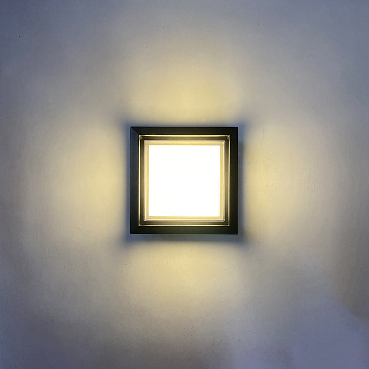 Vanntett firkantet LED-utevegglampe i aluminium og akryl for hagen