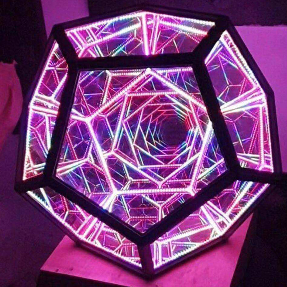 Skanto | Infinity Dodecahedron LED Nattlys Kunst Bordlampe