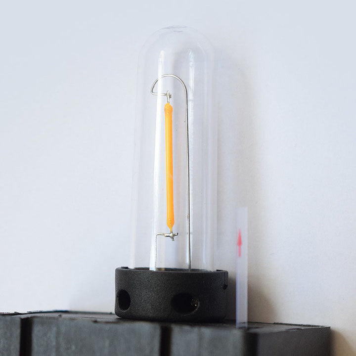 Moderne Firkantet Plast Solenergi LED Utendørs Vanntett Hage Landskap Vegglampe | Skanto
