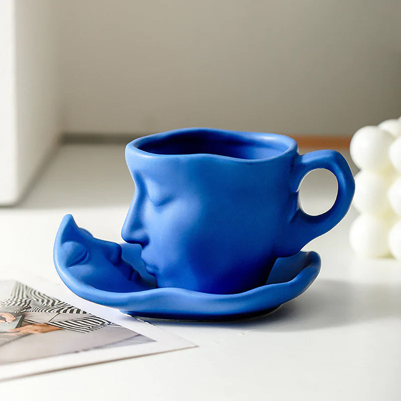 Metall Berørende Ansikt Kreativ Keramikk Kyss Kaffe Kopp, Kunstnerisk Stemning Mugge & Underkop Sett | Skanto