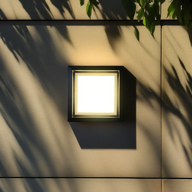 Vanntett firkantet LED-utevegglampe i aluminium og akryl for hagen